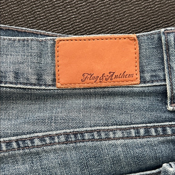 Flag and anthem lot - Picture 9 of 12